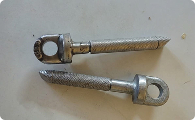 Facade access eye bolts